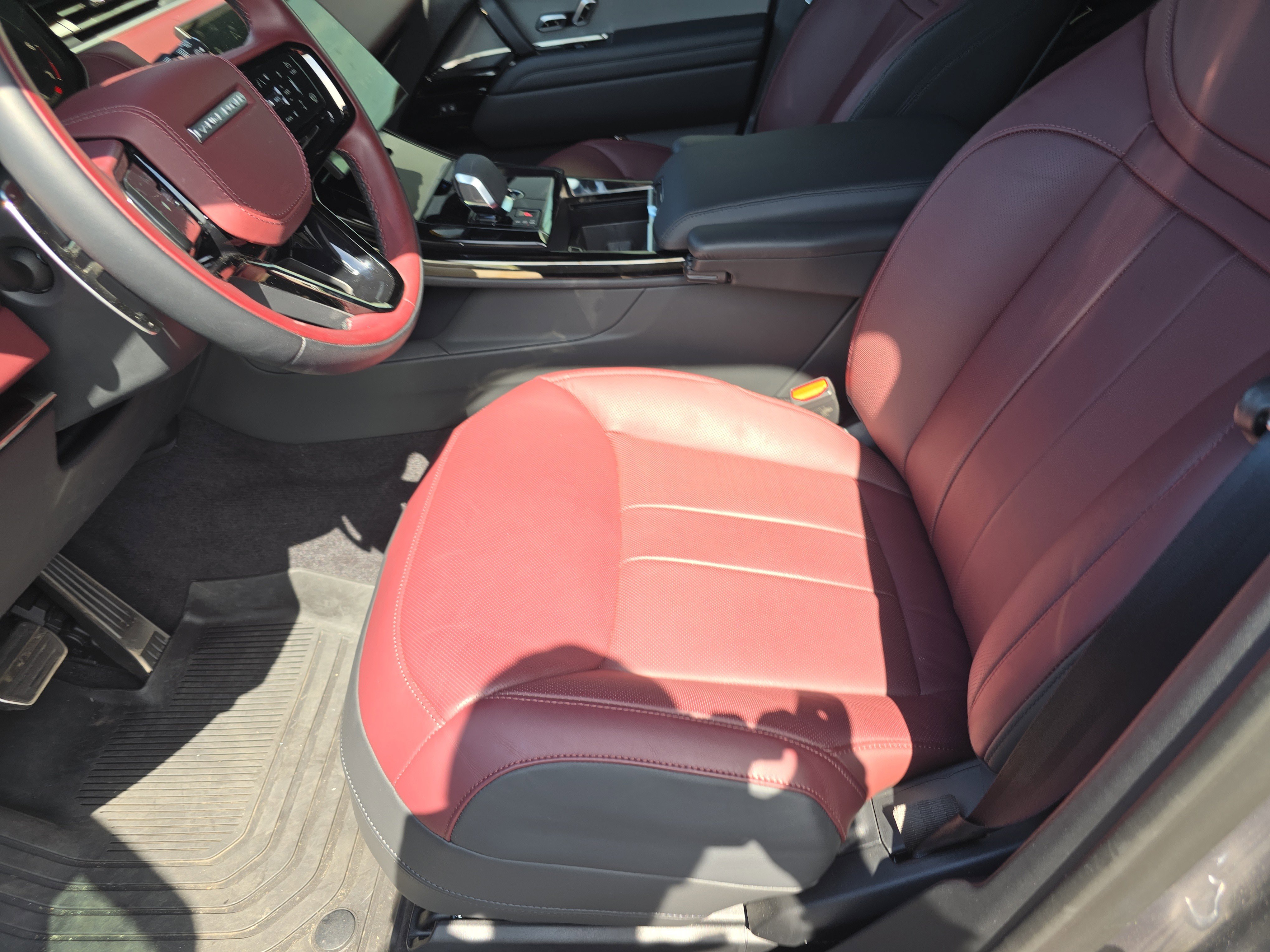 Certified 2025 Land Rover Range Rover Sport Dynamic SE AWD/4WD image 21