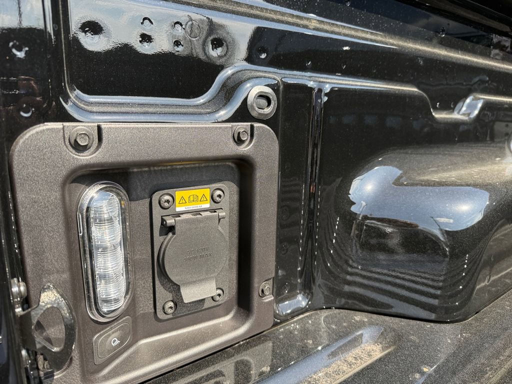 New 2026 Ford Maverick XLT w/ XLT Luxury Package image 17