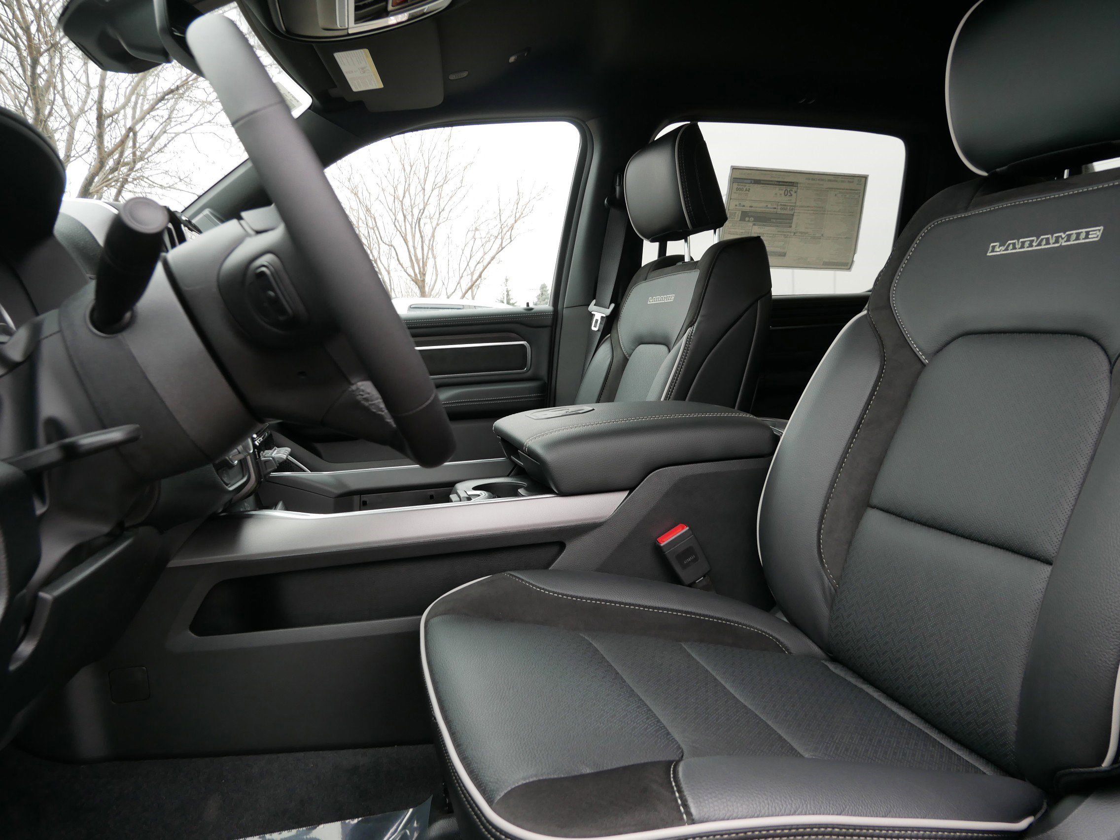 New 2026 RAM 1500 Laramie w/ Night Edition AWD/4WD image 9