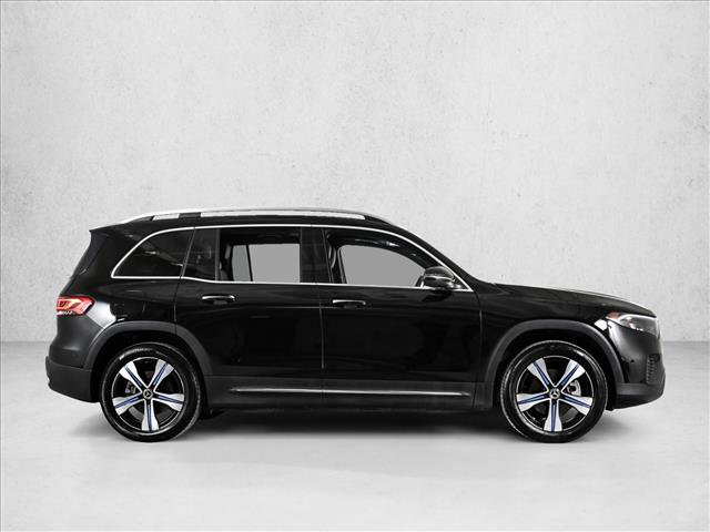 Certified 2023 Mercedes-Benz EQB 350 4MATIC SUV w/ Exclusive Package image 4