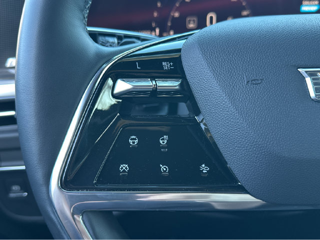 Certified 2025 Cadillac Escalade Premium Luxury RWD image 33