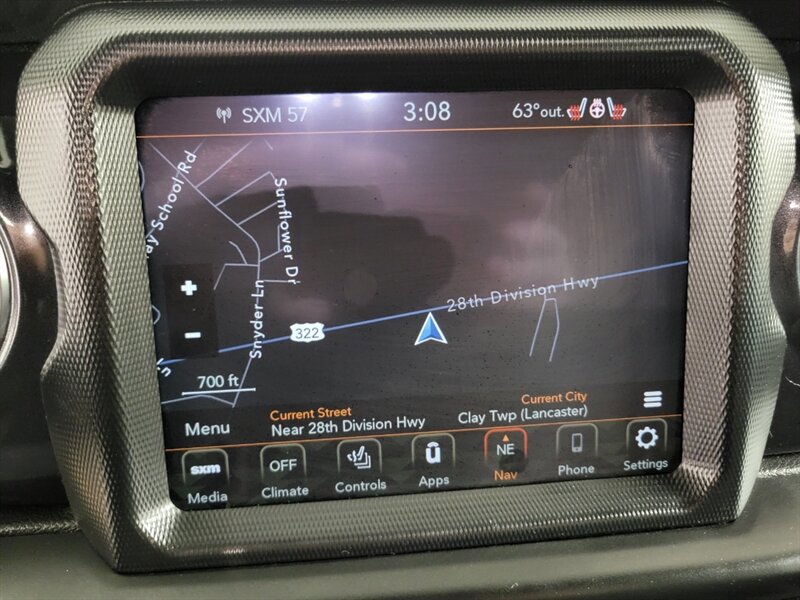 Used 2023 Jeep Wrangler Unlimited Sahara AWD/4WD image 32