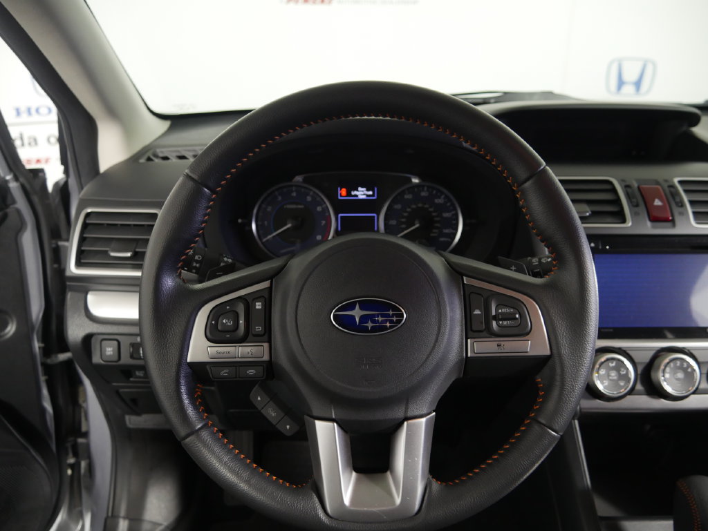 Used 2017 Subaru Crosstrek 2.0i Premium AWD/4WD image 13