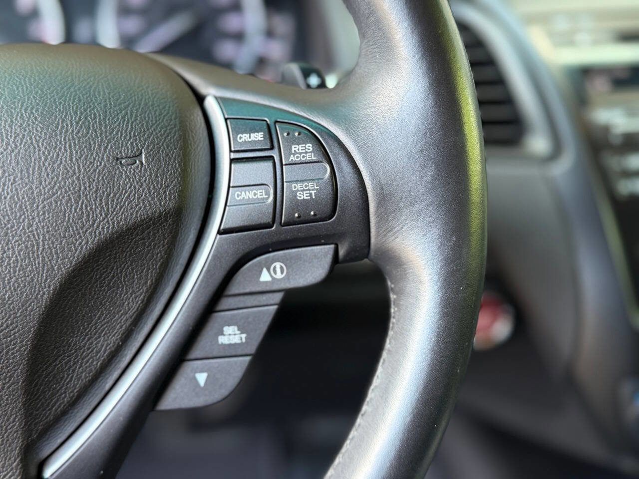 Used 2015 Acura RDX AWD w/ Technology Package image 22