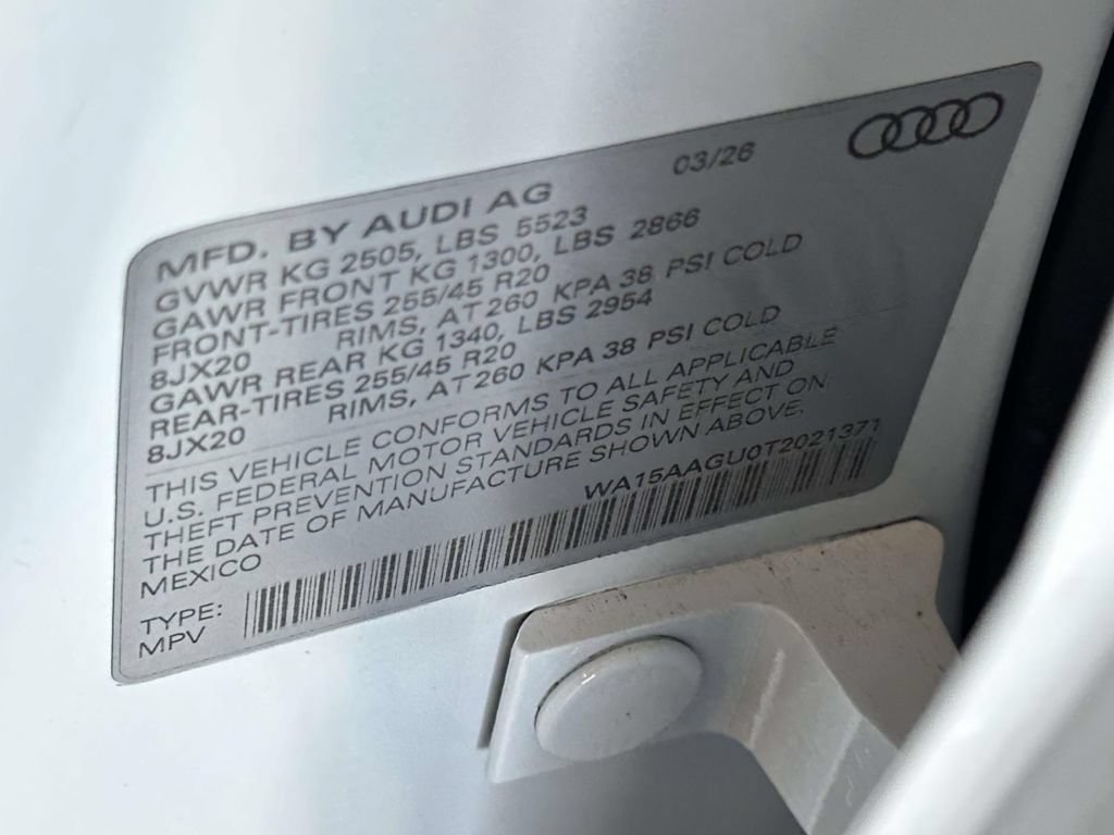 Used 2026 Audi Q5 Premium Plus AWD/4WD image 24