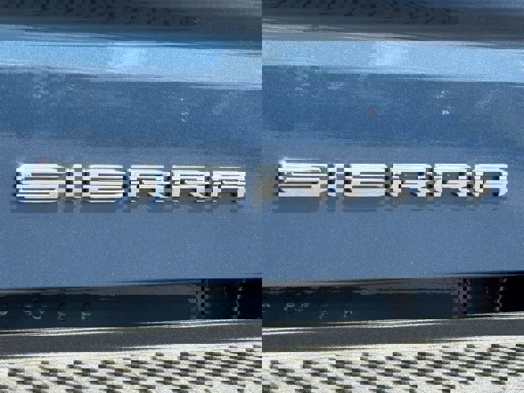 Used 2026 GMC Sierra 1500 Denali Ultimate image 11