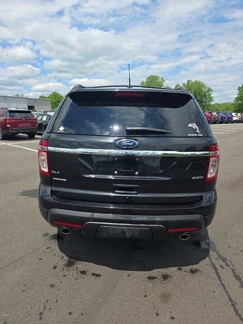 Used 2015 Ford Explorer XLT AWD/4WD image 5
