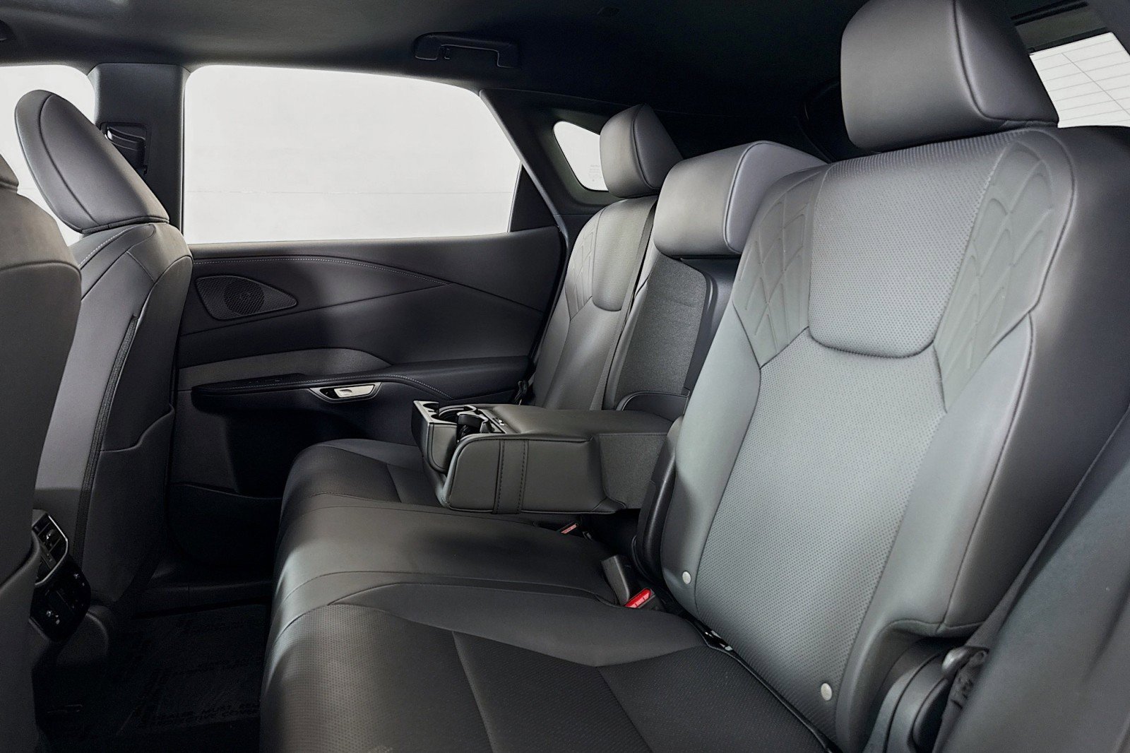 Used 2024 Lexus RX 350 Premium w/ Cold Area Package image 7