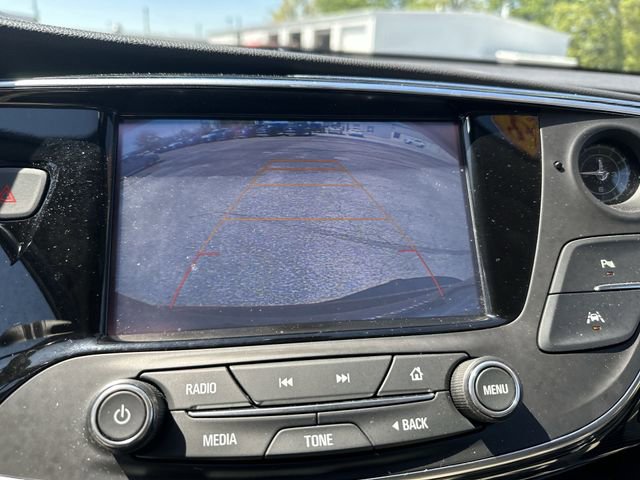 Used 2018 Buick Envision Premium AWD/4WD image 26
