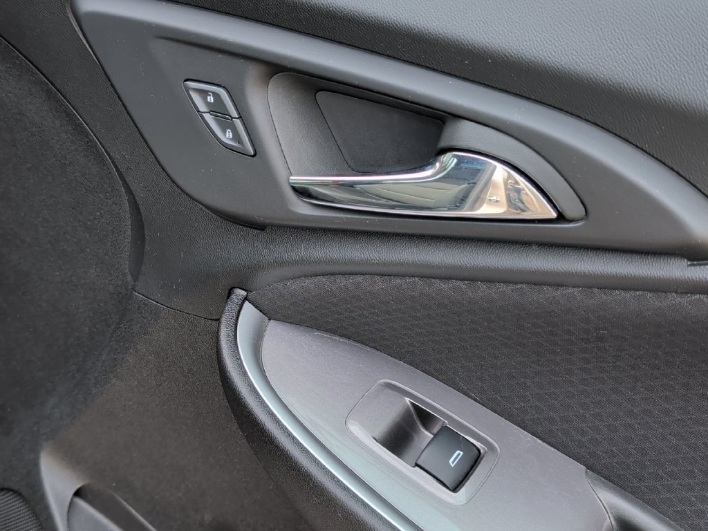 Used 2025 Chevrolet Malibu LT FWD image 36