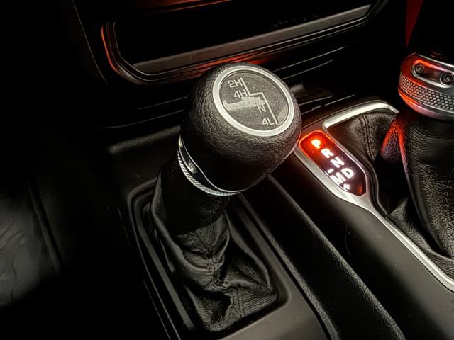 Used 2021 Jeep Gladiator Sport AWD/4WD image 22