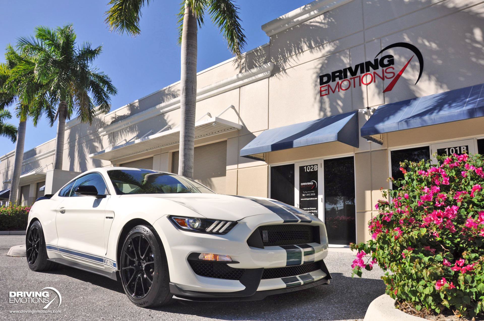 Used 2020 Ford Mustang Shelby GT350 w/ Technology Package RWD image 16