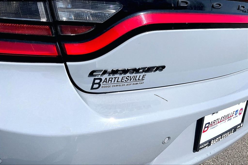 Used 2022 Dodge Charger SXT w/ Blacktop Package image 14