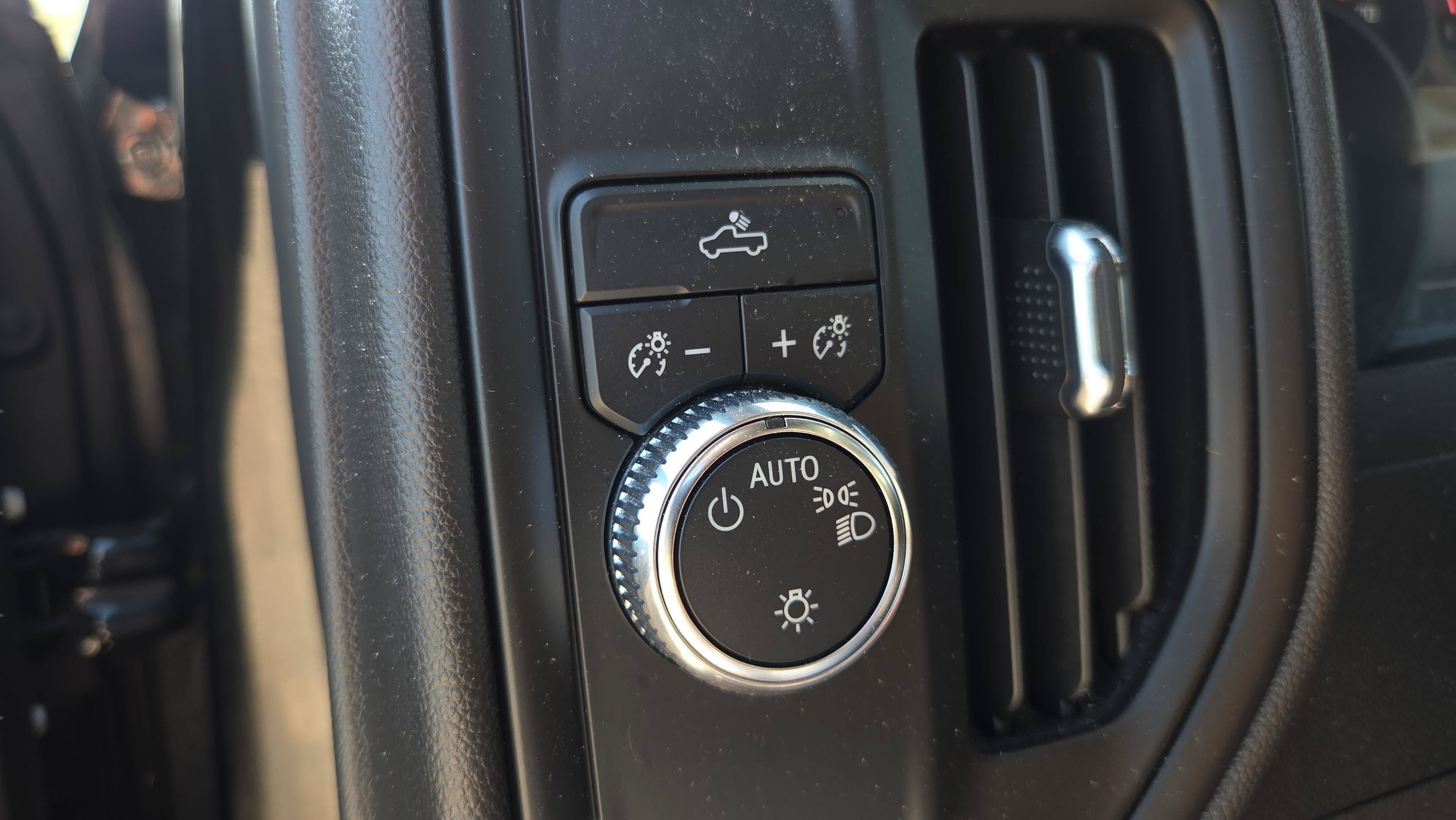 Used 2023 GMC Sierra 1500 Pro w/ Pro Value Package RWD image 25