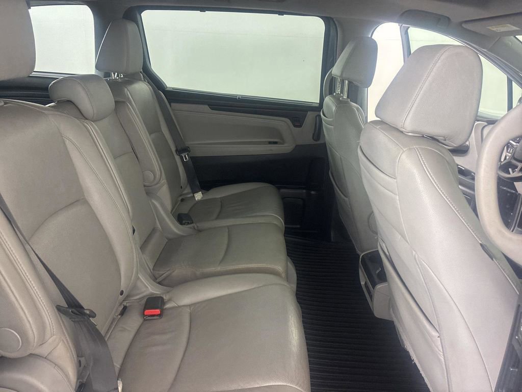 Used 2018 Honda Odyssey EX-L image 17
