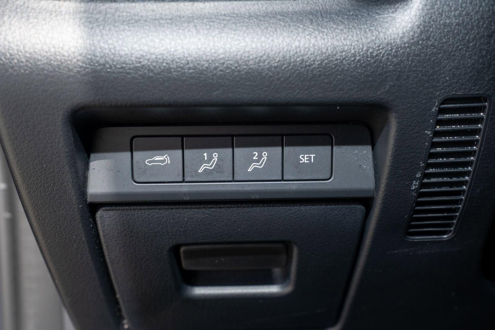 Used 2023 MAZDA CX-30 AWD 2.5 S w/ Premium Package image 30