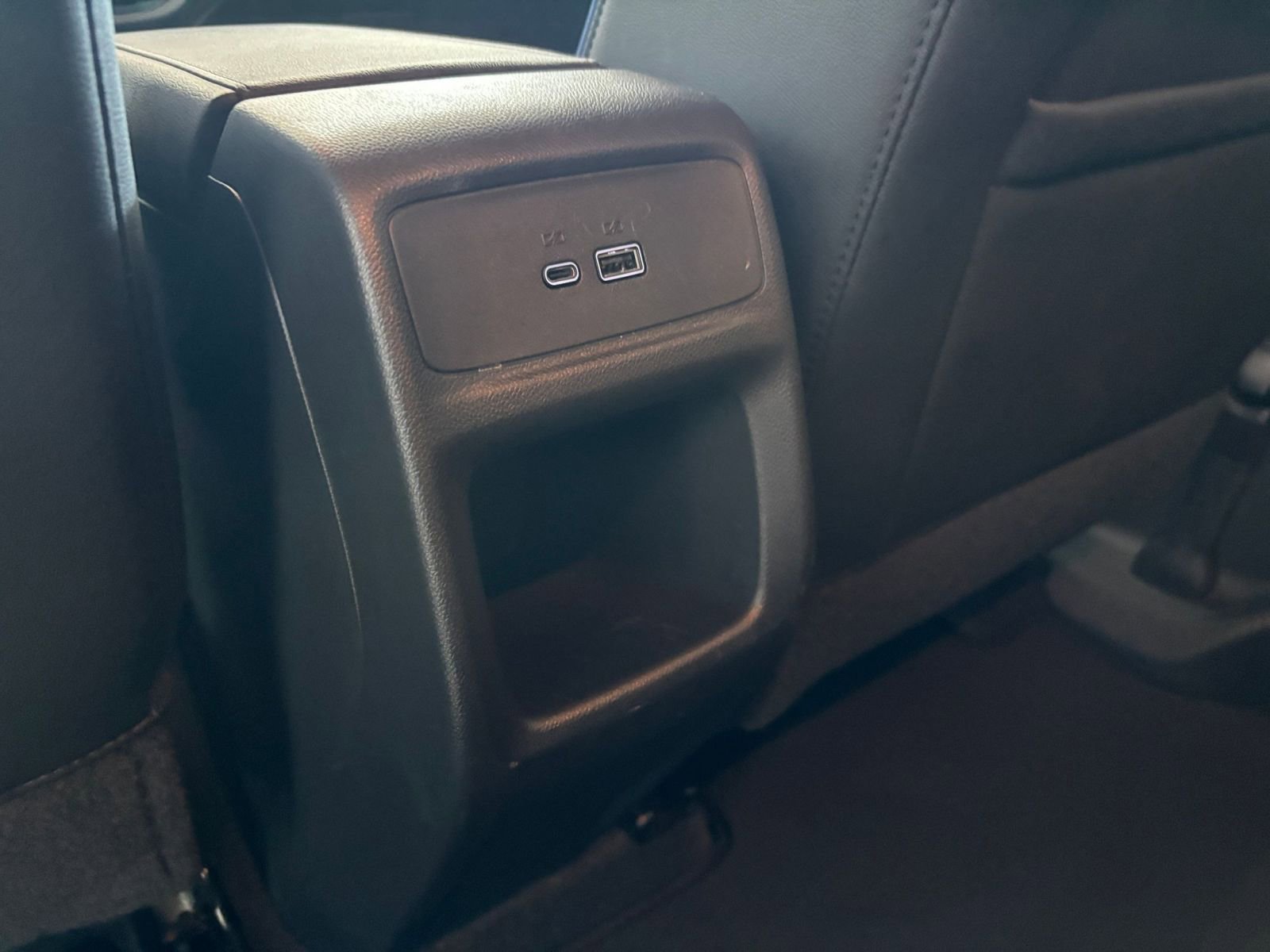 Used 2025 Buick Envista Sport Touring image 24