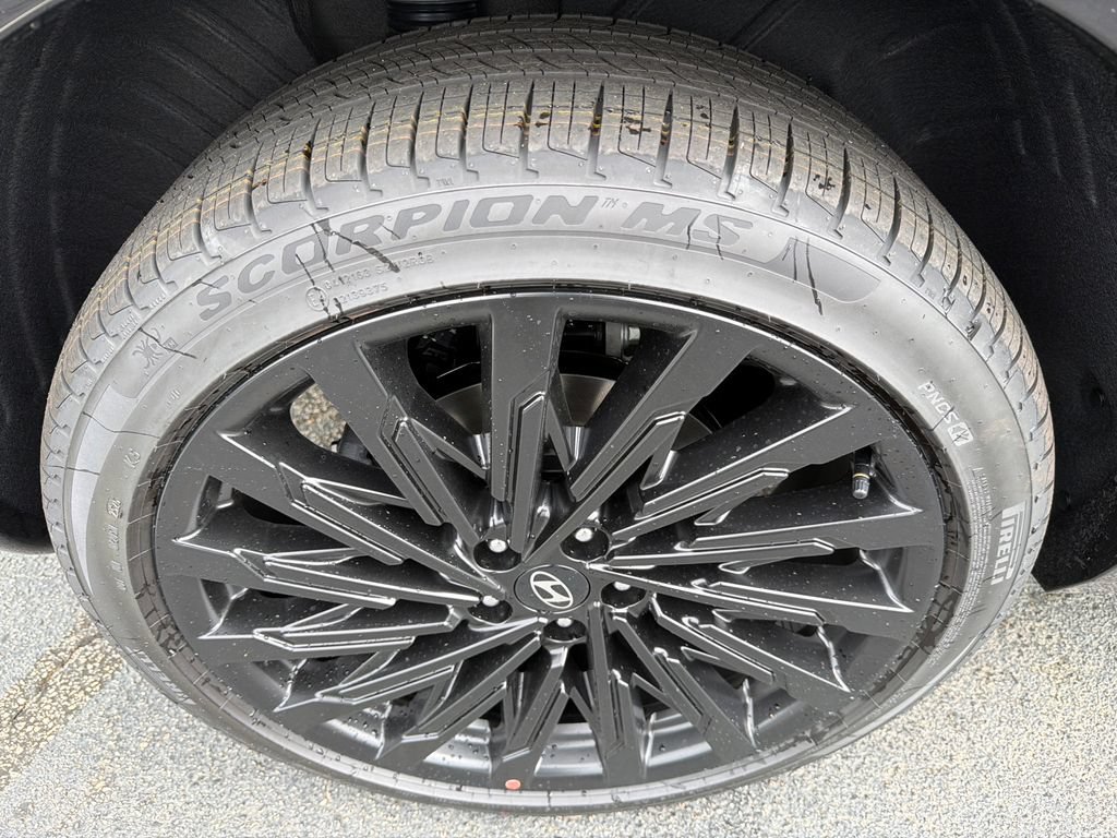 New 2026 Hyundai Santa Fe Calligraphy AWD/4WD image 17