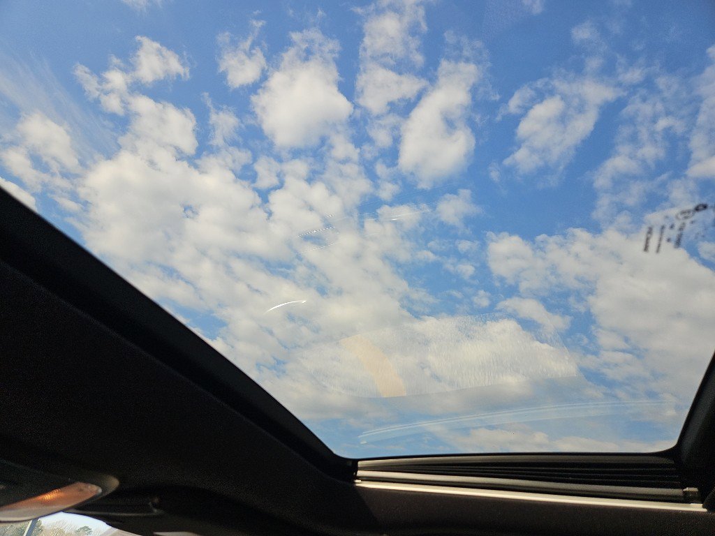 Used 2023 Dodge Charger R/T w/ Blacktop Package image 21