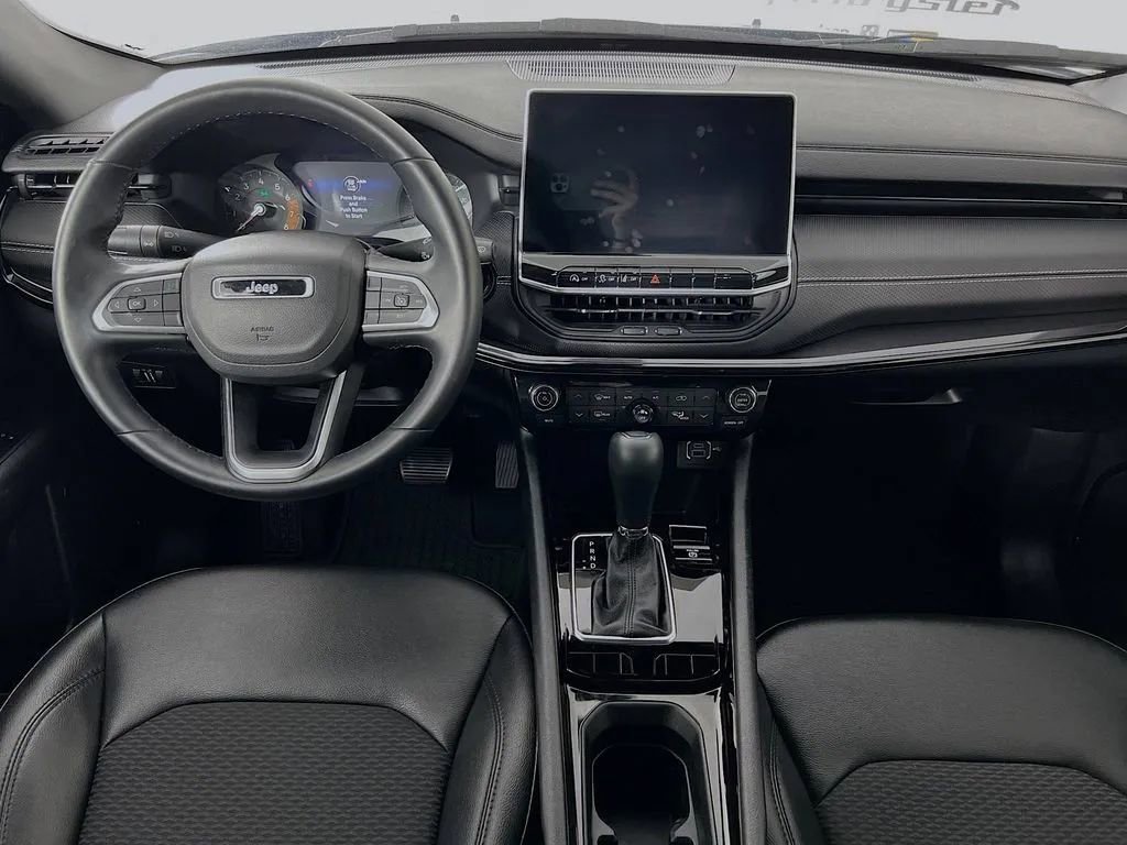 Used 2022 Jeep Compass Altitude w/ Convenience Group image 22