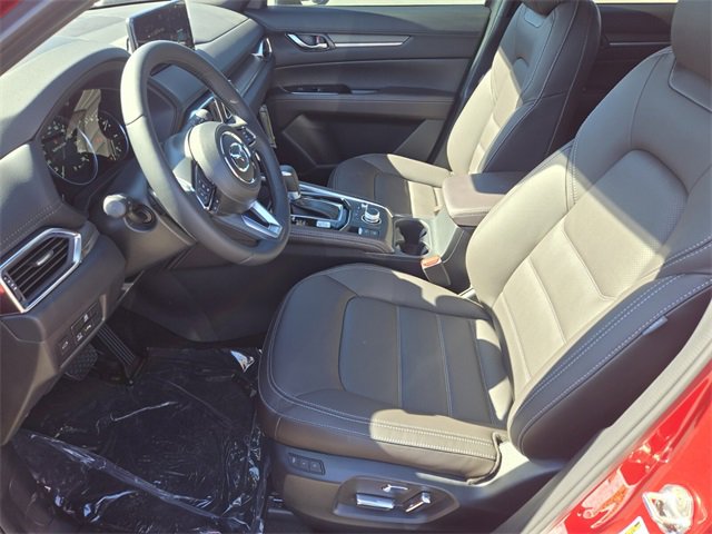 New 2025 MAZDA CX-5 Signature image 6