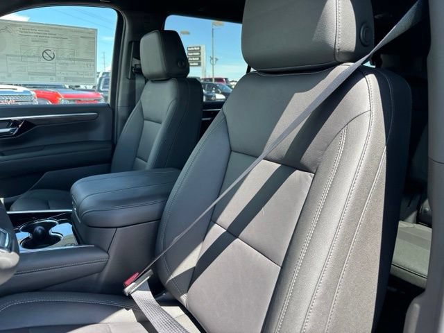 New 2026 Chevrolet Tahoe LT w/ Comfort Package AWD/4WD image 12