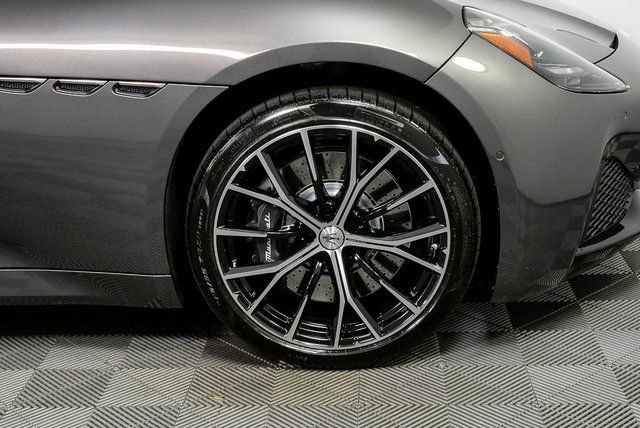 New 2026 Maserati GranCabrio Modena image 5