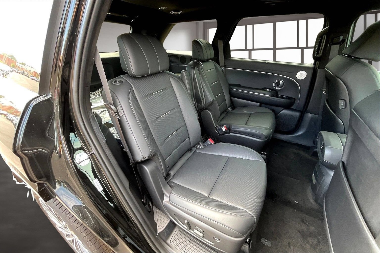 New 2026 Hyundai Palisade Calligraphy FWD image 9