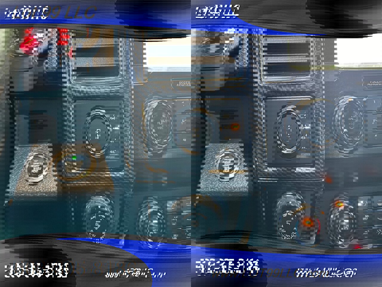 Used 2020 Ford F150 Raptor w/ Equipment Group 802A Luxury image 52