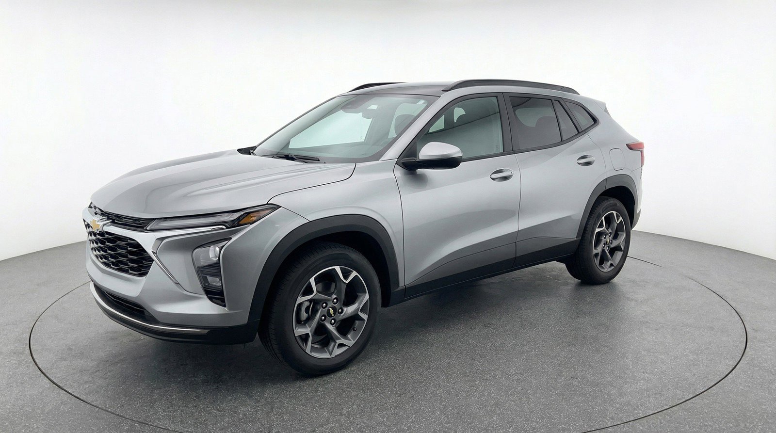 Used 2025 Chevrolet Trax LT w/ LT Convenience Package image 3