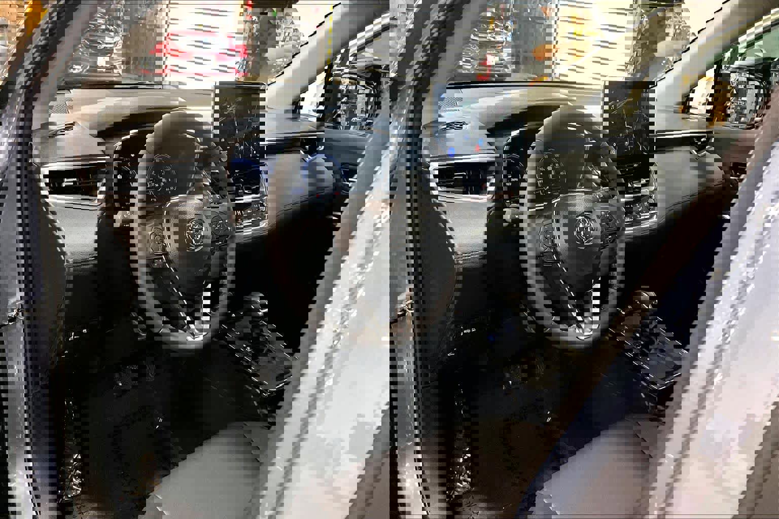 Used 2026 Toyota Corolla Cross XLE w/ Convenience Package image 18