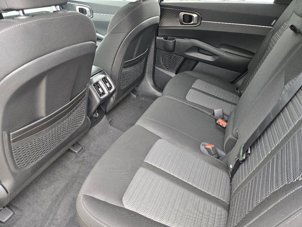 New 2026 Kia Sorento LX image 19