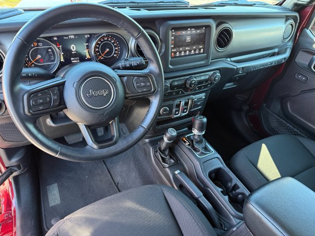 Used 2021 Jeep Wrangler Sport AWD/4WD image 14