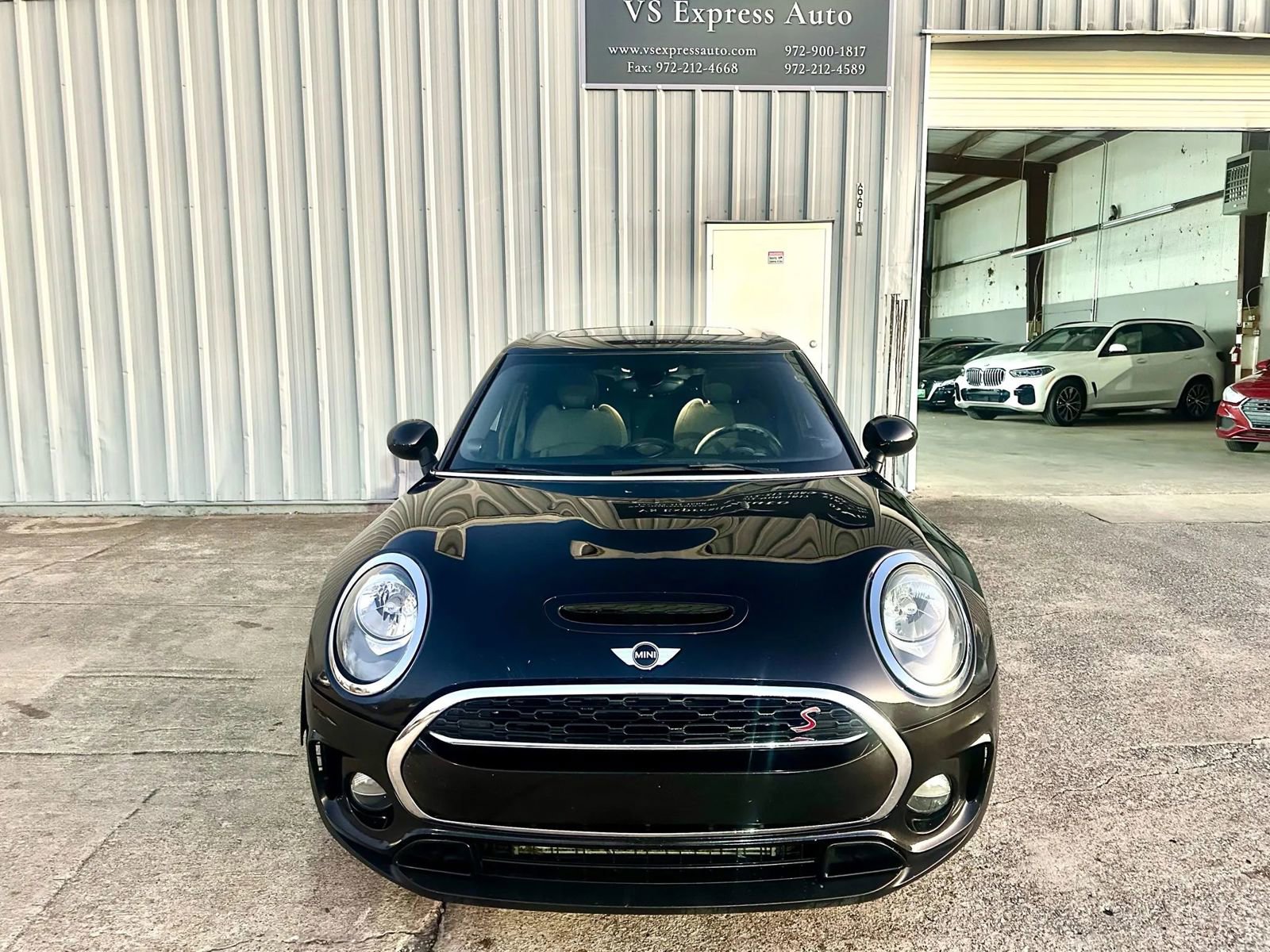 Used 2016 MINI Cooper Clubman S image 3