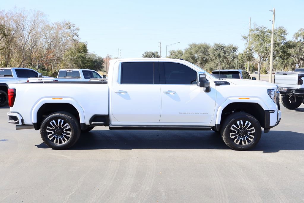 Used 2024 GMC Sierra 2500 Denali Ultimate image 9