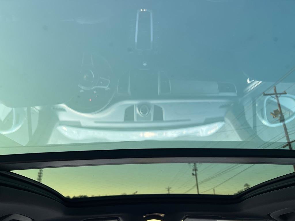 Used 2017 Porsche Macan GTS w/ Premium Package Plus image 17