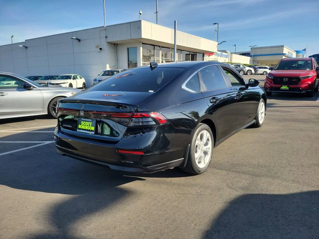 Used 2023 Honda Accord LX image 4