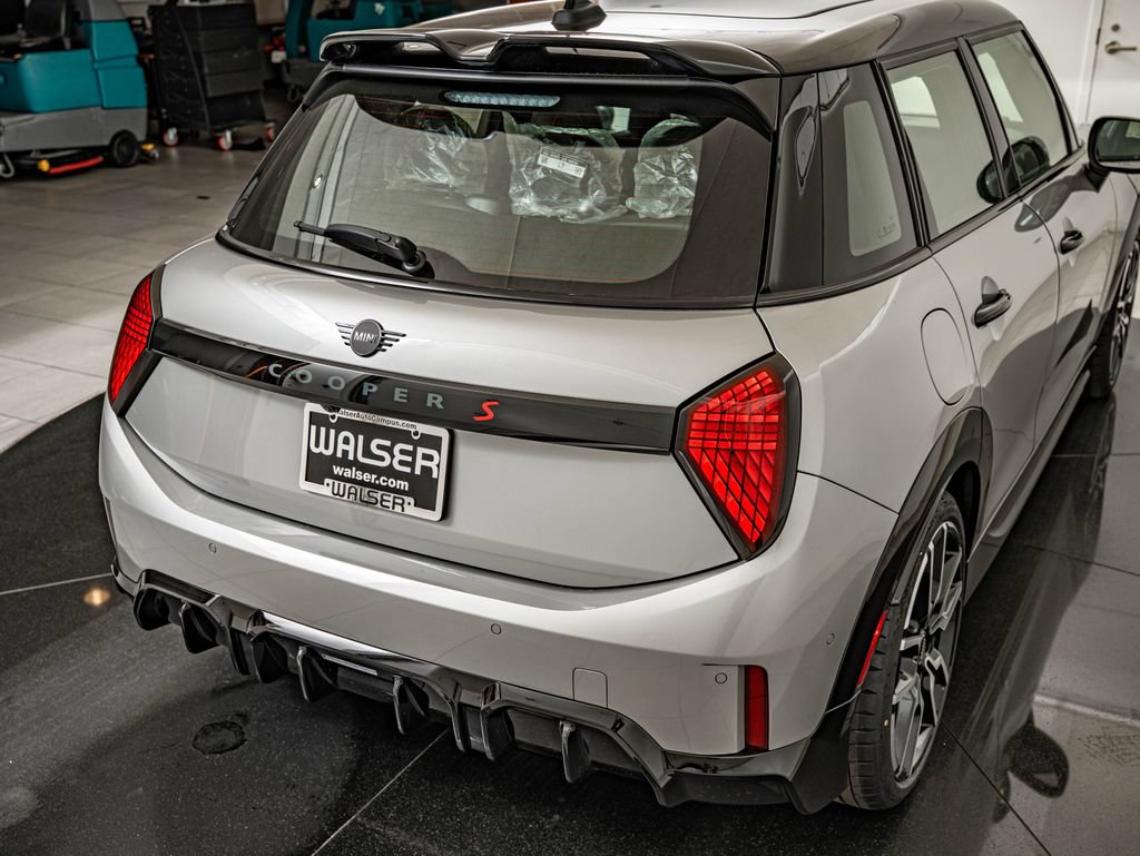 New 2026 MINI Cooper S FWD image 15
