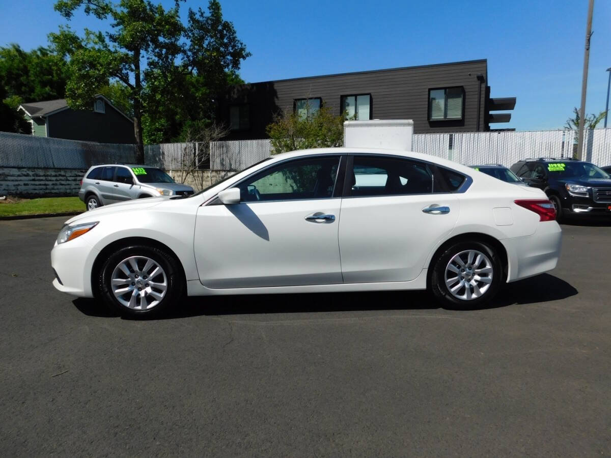 Used 2016 Nissan Altima 2.5 S w/ Power Driver Seat Package FWD image 21