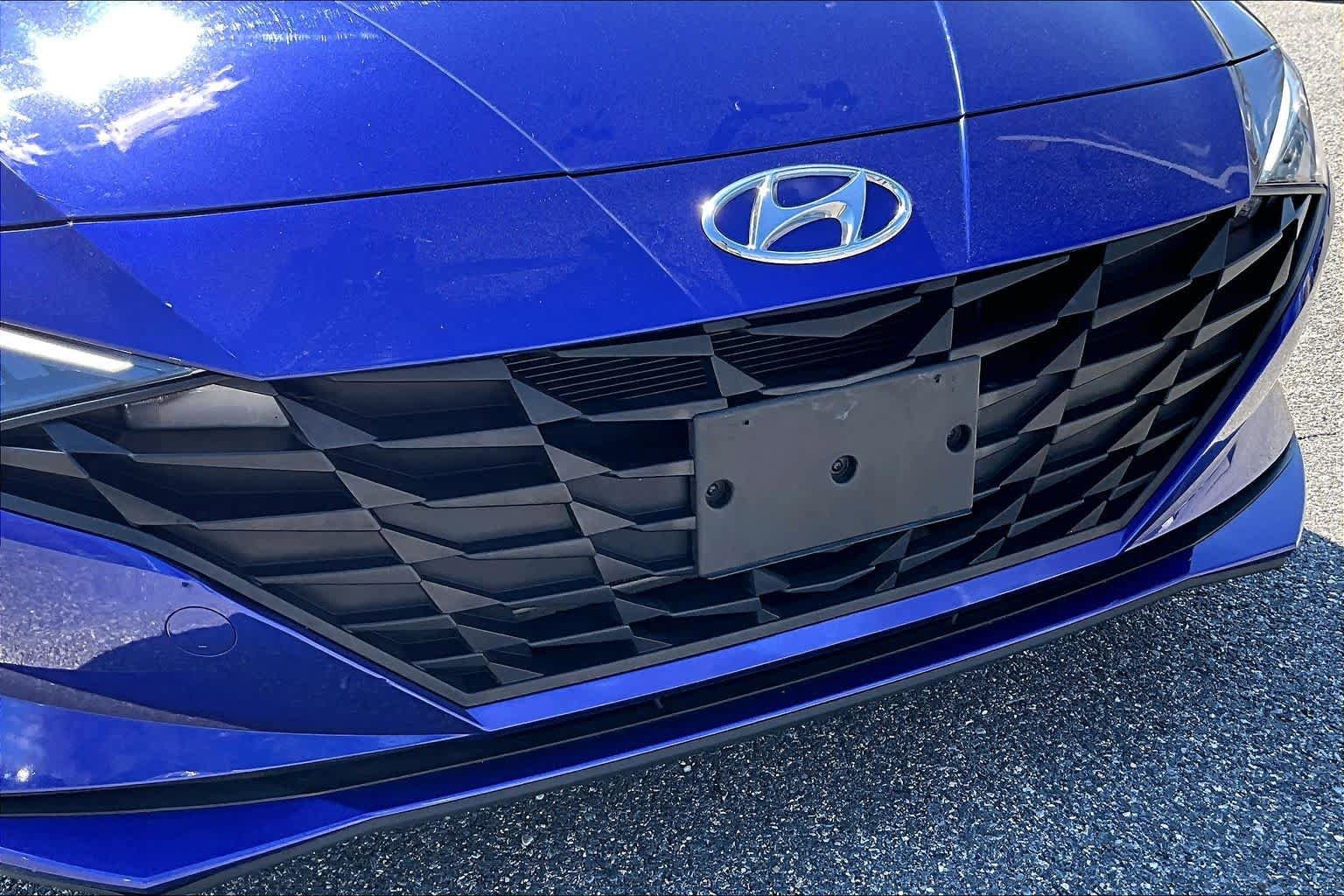 Used 2023 Hyundai Elantra SE FWD image 29