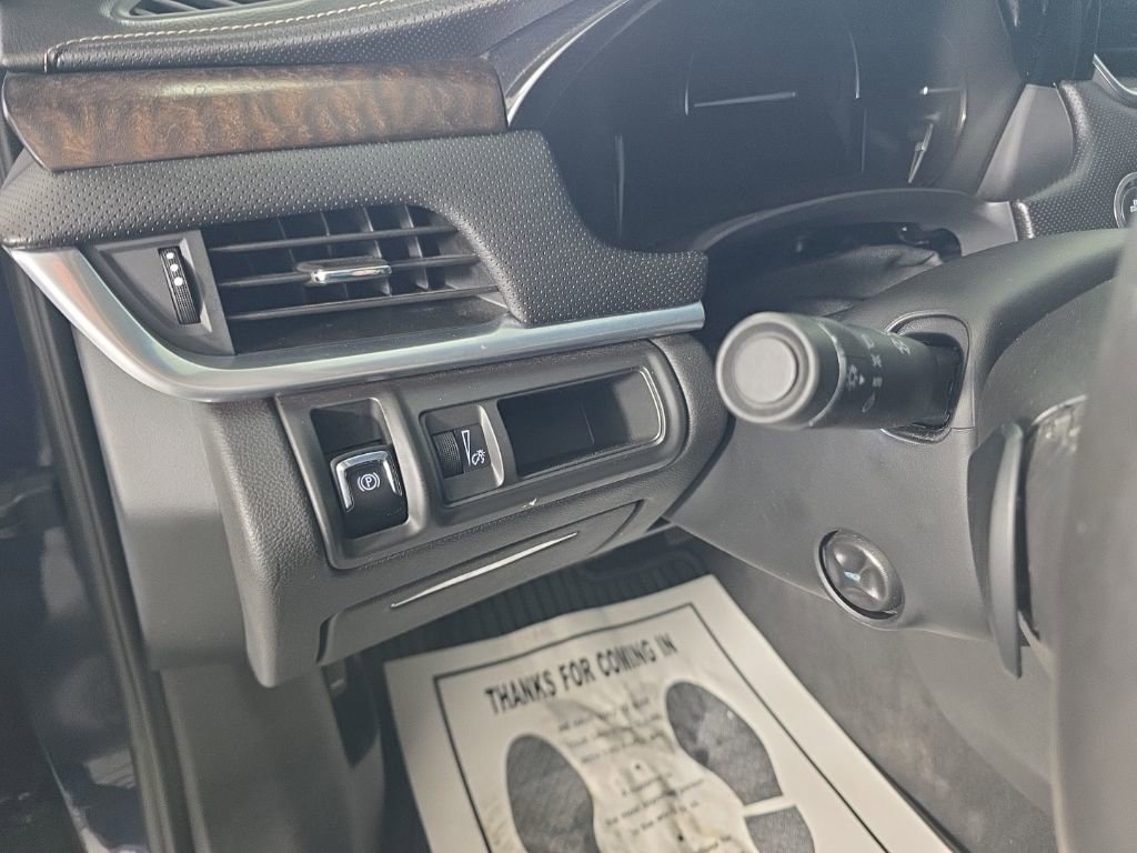 Used 2018 Cadillac XTS Luxury image 15