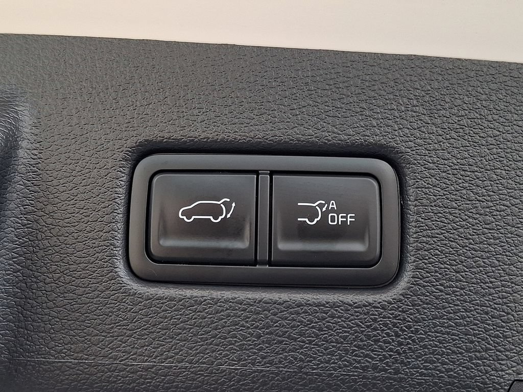 Certified 2025 Kia Telluride EX w/ EX Captain's Chair Package AWD/4WD image 34