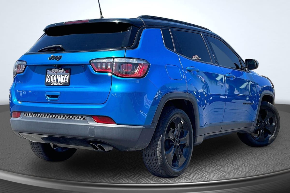 Used 2019 Jeep Compass Altitude FWD image 13