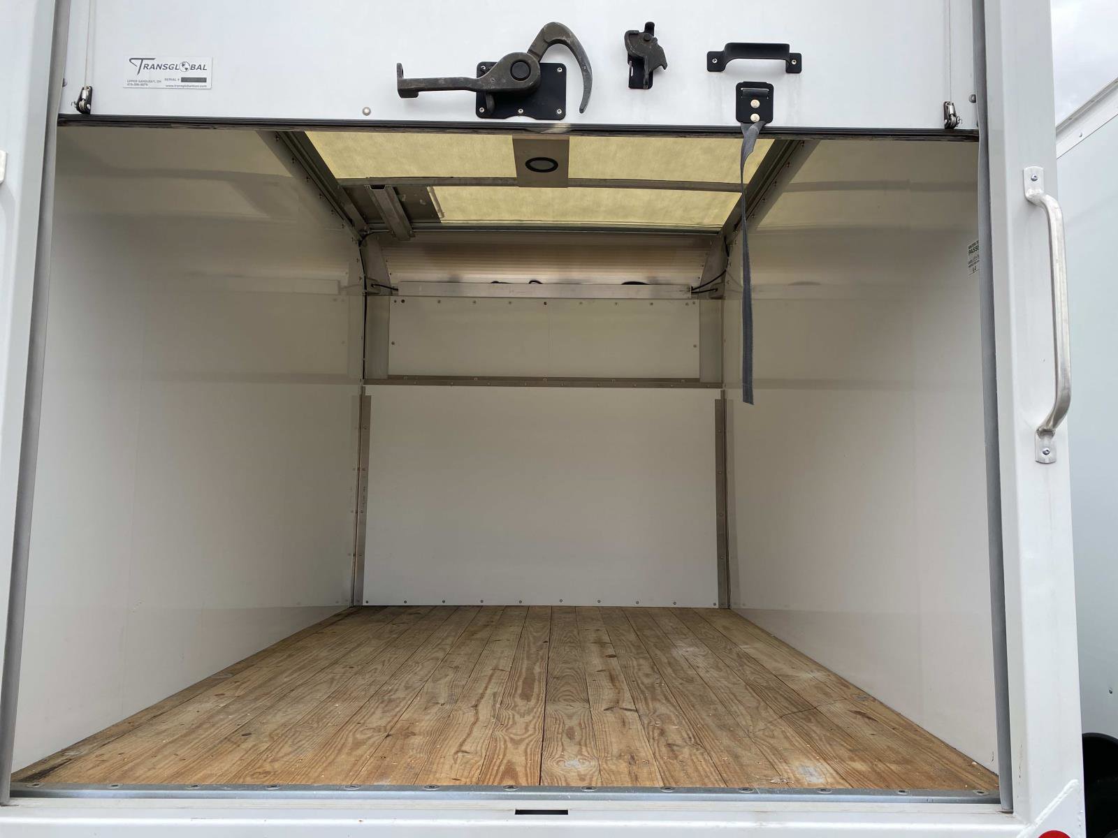 New 2023 GMC Savana 3500 w/ Power Convenience Package image 4