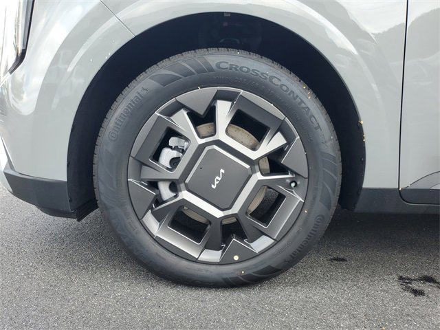 New 2026 Kia Carnival EX image 7