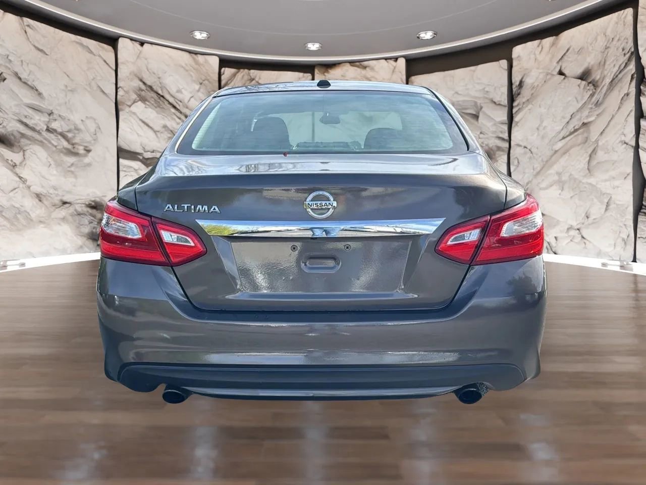 Used 2017 Nissan Altima 2.5 SV image 6