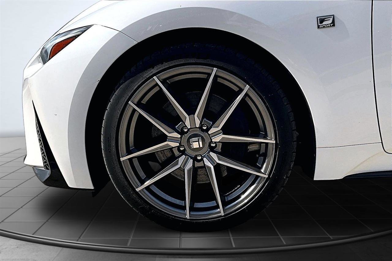 Used 2023 Lexus IS 350 F Sport AWD/4WD image 34