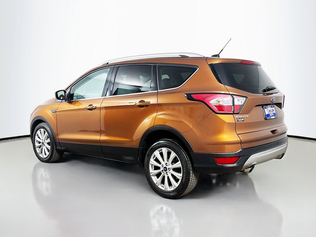 Used 2017 Ford Escape Titanium FWD image 5