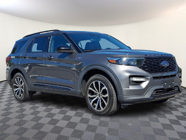 Used 2023 Ford Explorer ST-Line w/ Class IV Trailer Tow Package AWD/4WD image 1