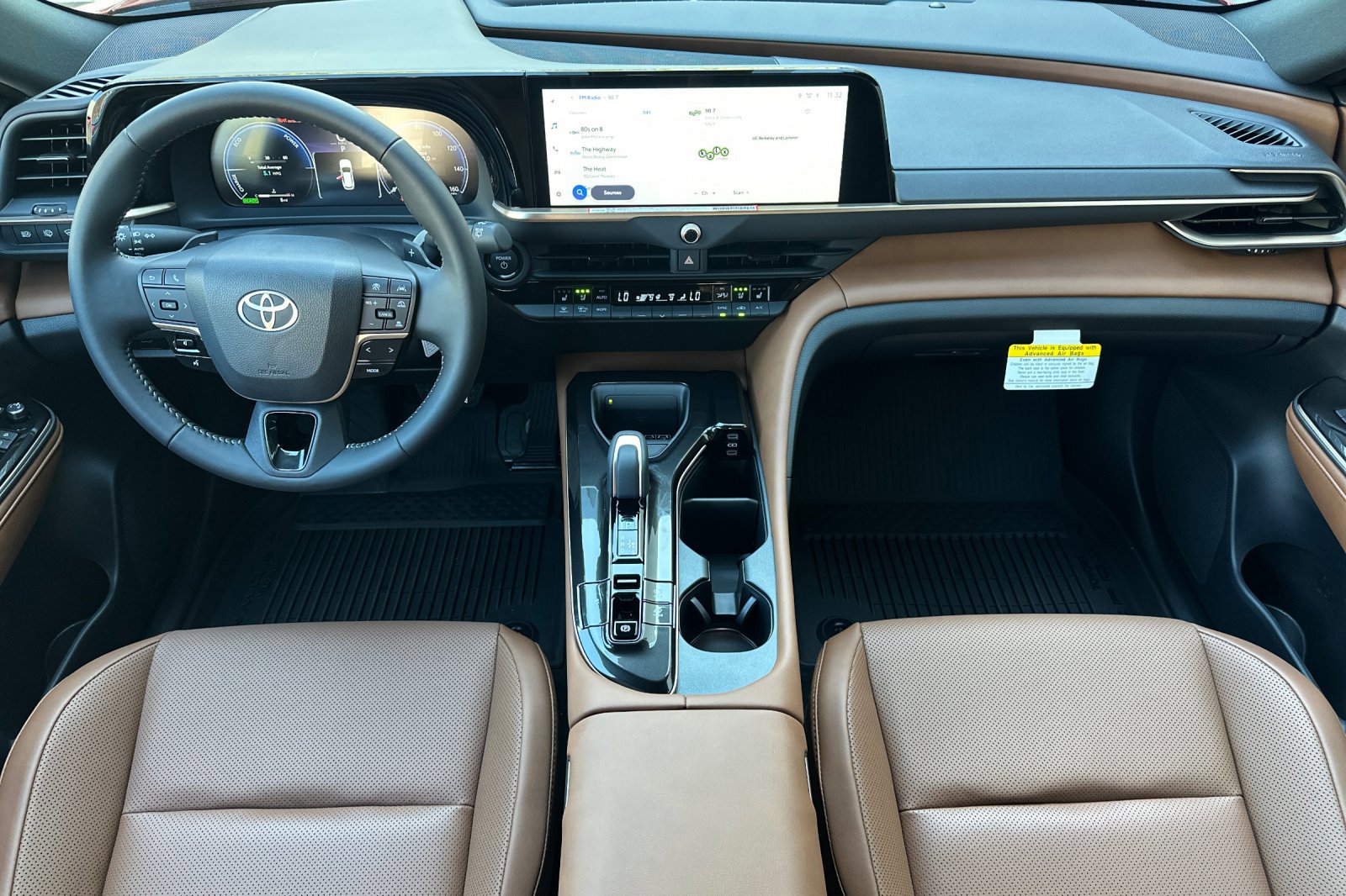 New 2025 Toyota Crown Signia image 11